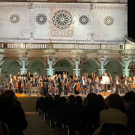 La Casa In Borgo Con Parcheggio Per Bici E Moto Privato! 公寓