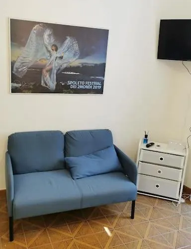 La Casa In Borgo Con Parcheggio Per Bici E Moto Privato! アパート スポレート